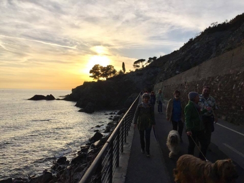 Al tramonto sulla ciclopedonale
