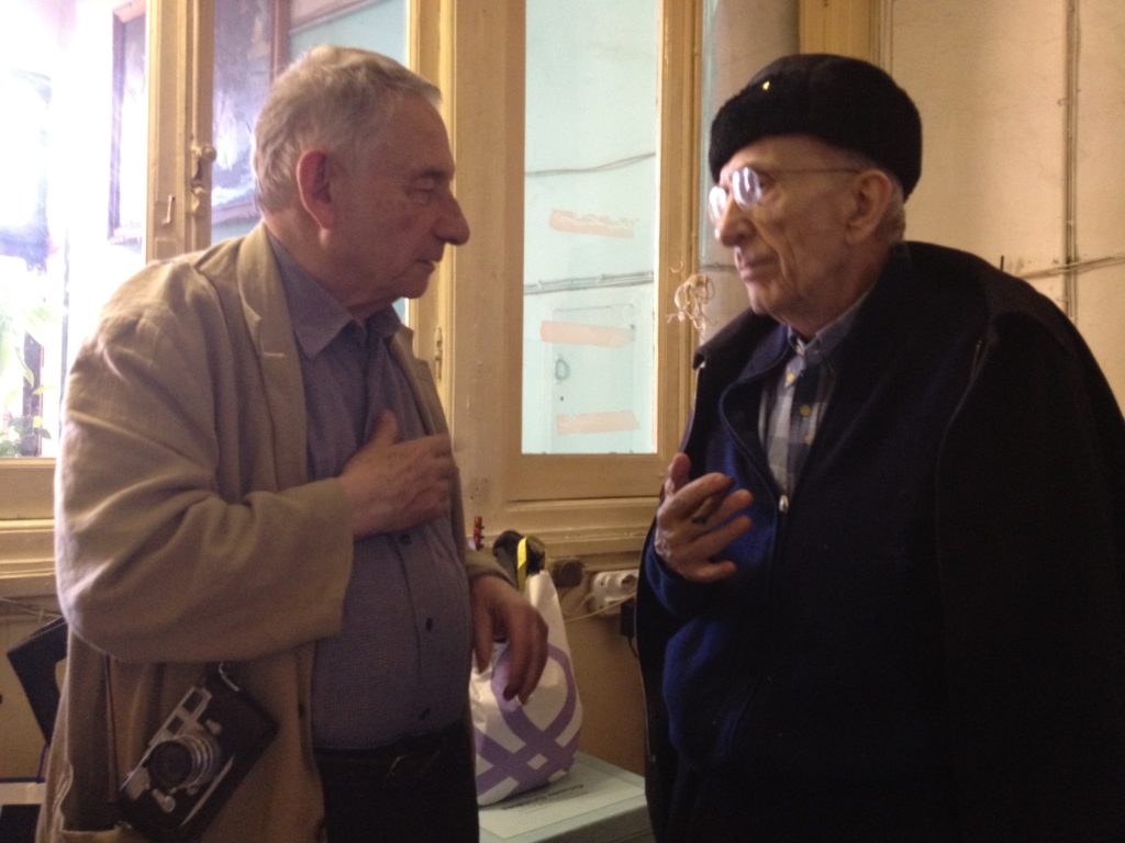 Don Gallo insieme al mitico fotografo Mario Dondero