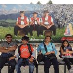 Un gruppo di indiani diretto alla Top of Europe